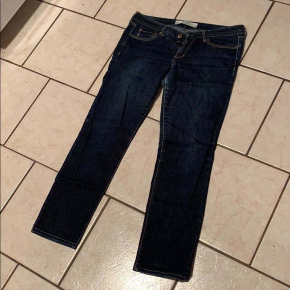 8R Abercrombie and Fitch Skinny Jeans - Picture 1 of 3